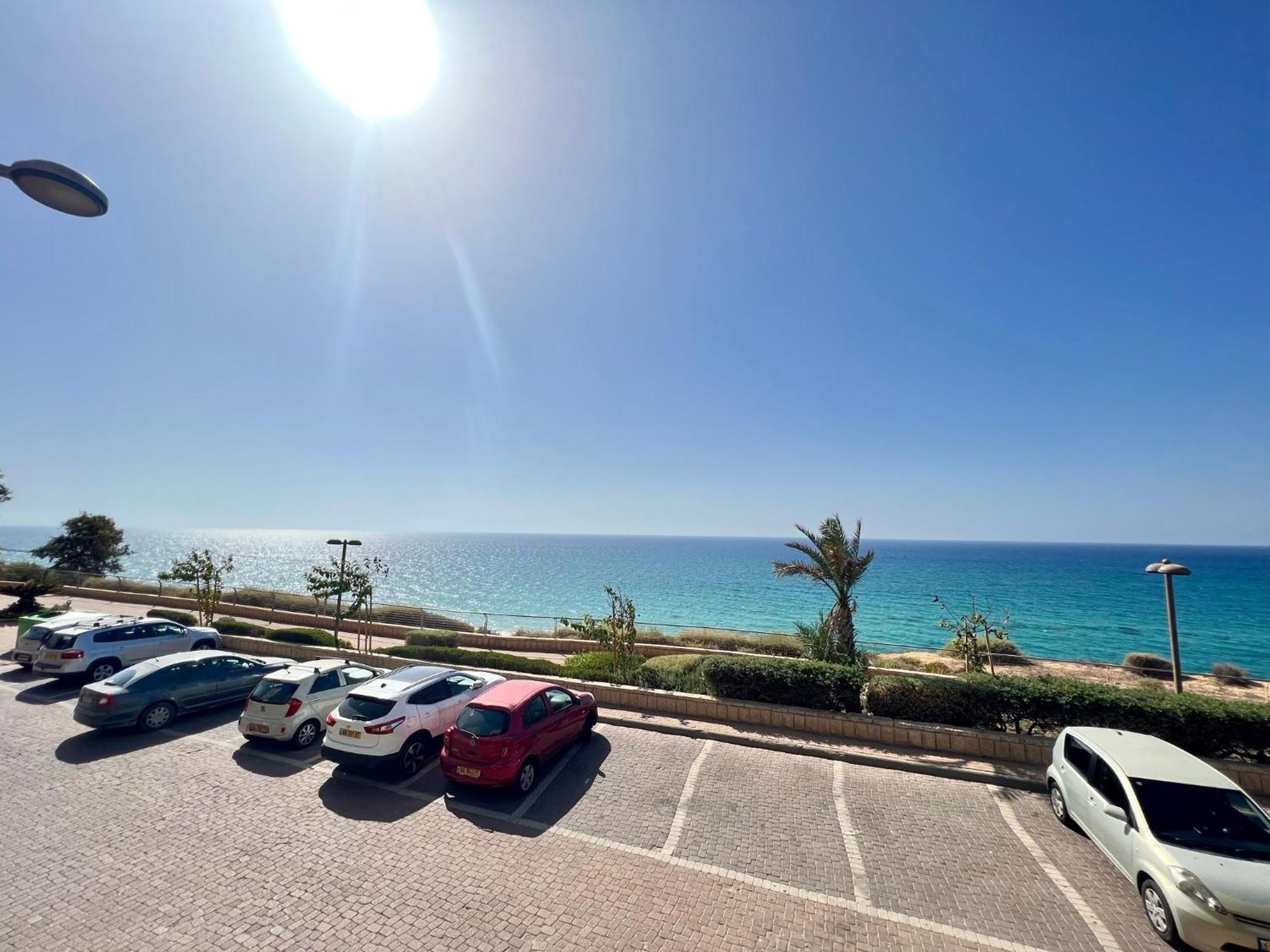 The Symphony Of The Breeze Lejlighed Netanya Eksteriør billede